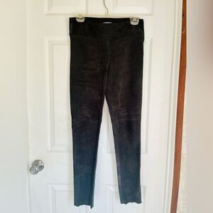 IRO Women's black sheep’s leather pants with a side zipper slightly tapered